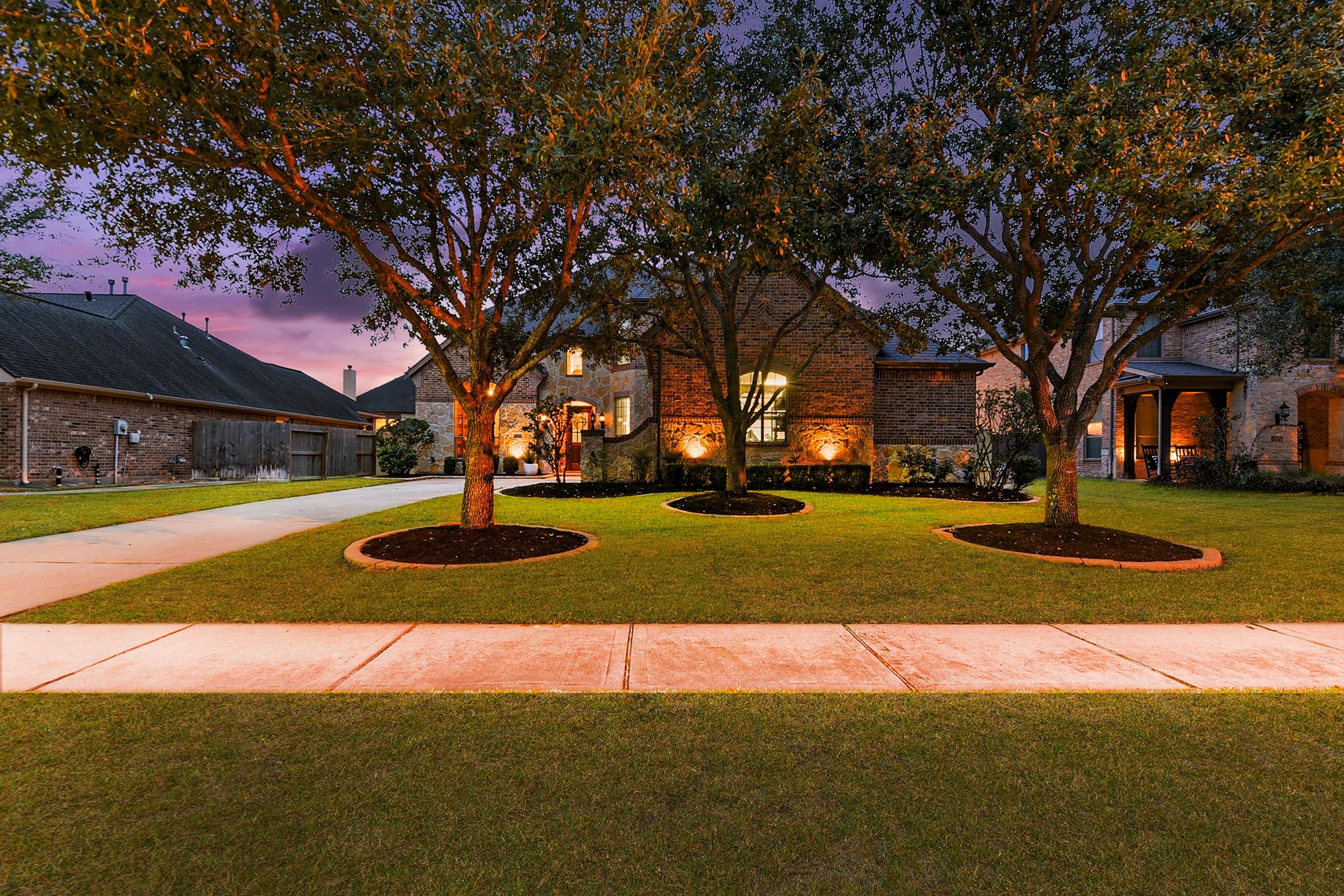 Katy, Texas, 77494, United States, 5 Bedrooms Bedrooms, ,4 BathroomsBathrooms,Residential,For Sale,2015284