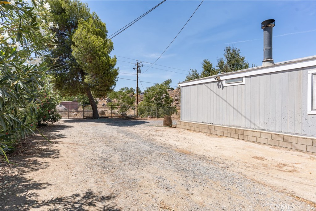 Perris, California, 92570, United States, 3 Bedrooms Bedrooms, ,2 BathroomsBathrooms,Residential,For Sale,1922815