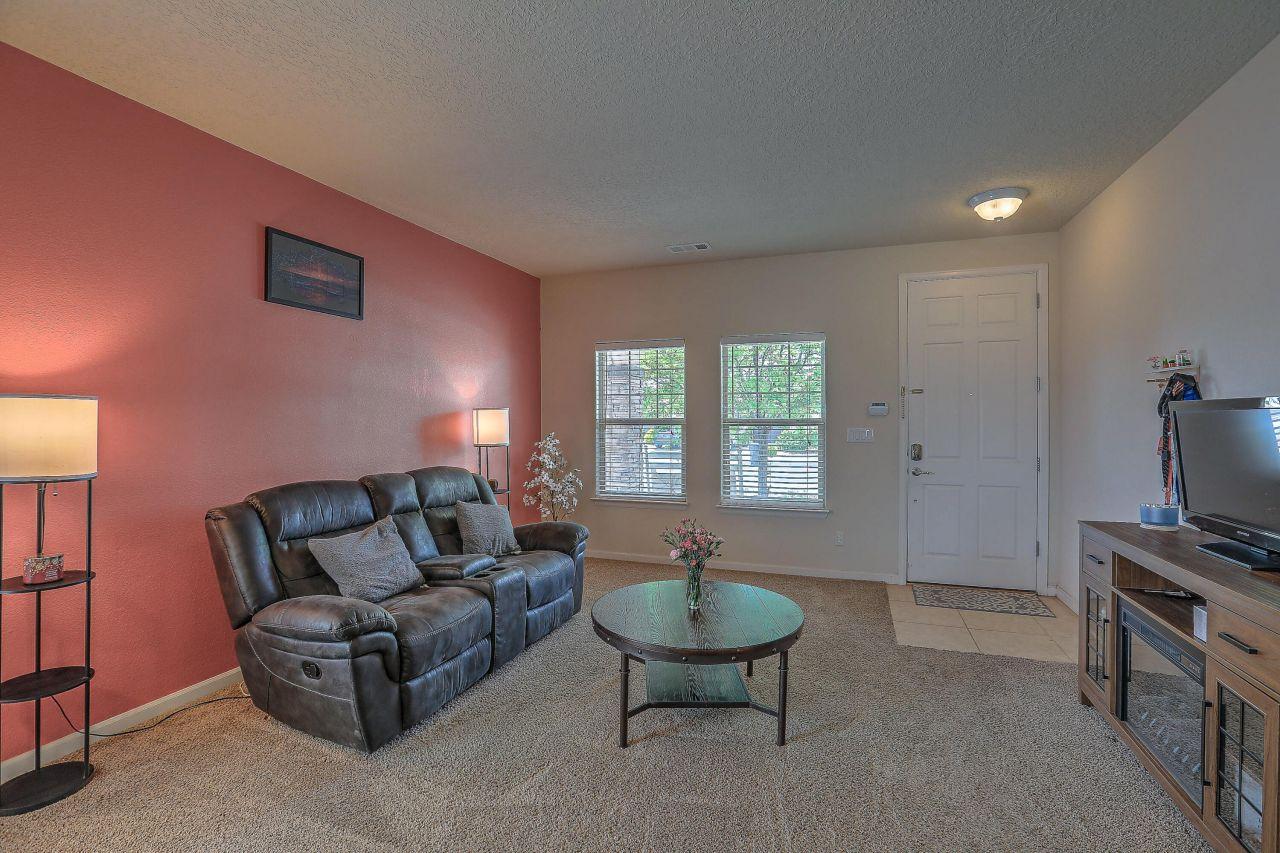 Rio Rancho, New Mexico, 87124, United States, 5 Bedrooms Bedrooms, ,4 BathroomsBathrooms,Residential,For Sale,1805604