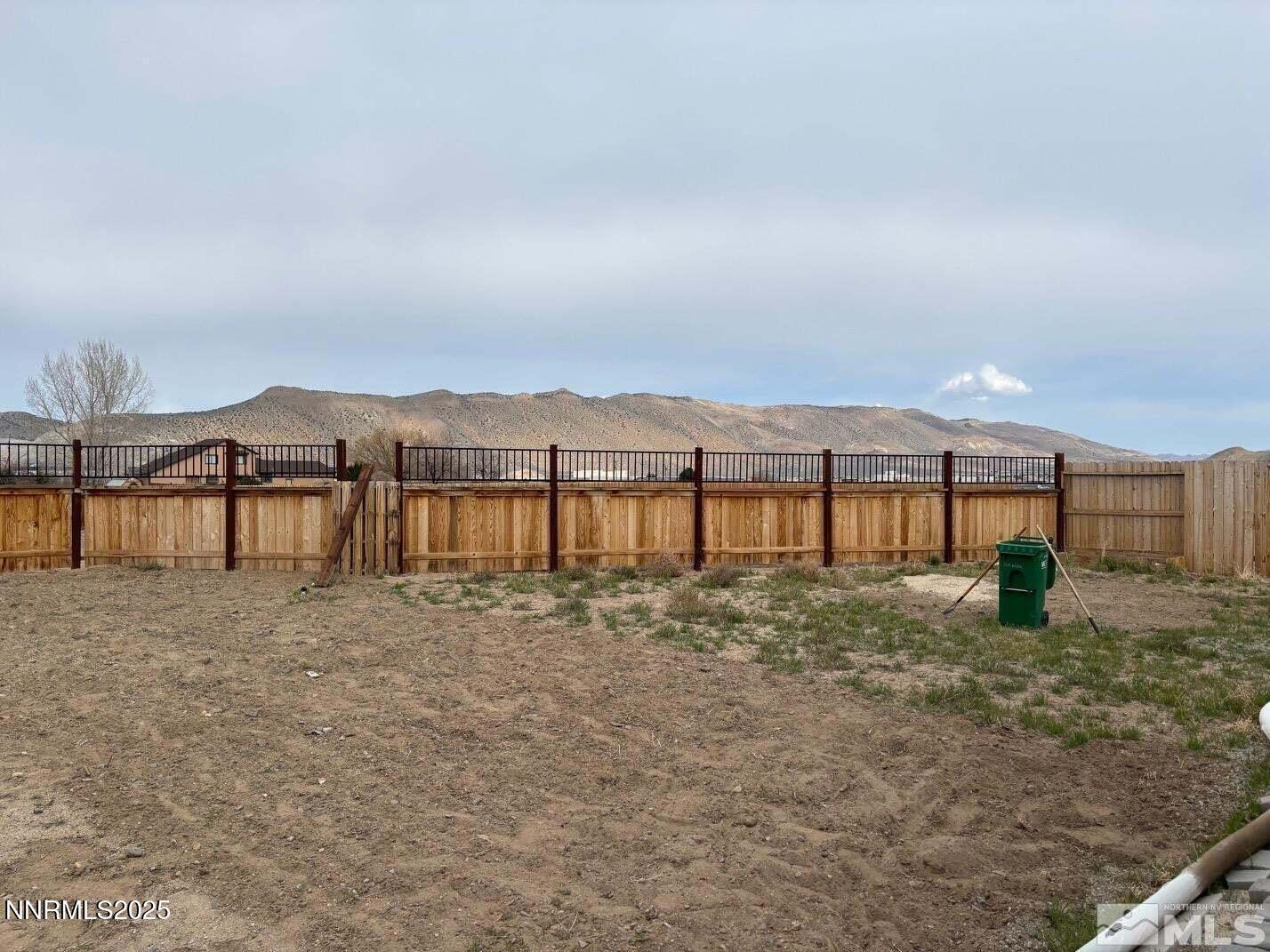 Sparks, Nevada, 89441, United States, 4 Bedrooms Bedrooms, ,3 BathroomsBathrooms,Residential,For Sale,1995545