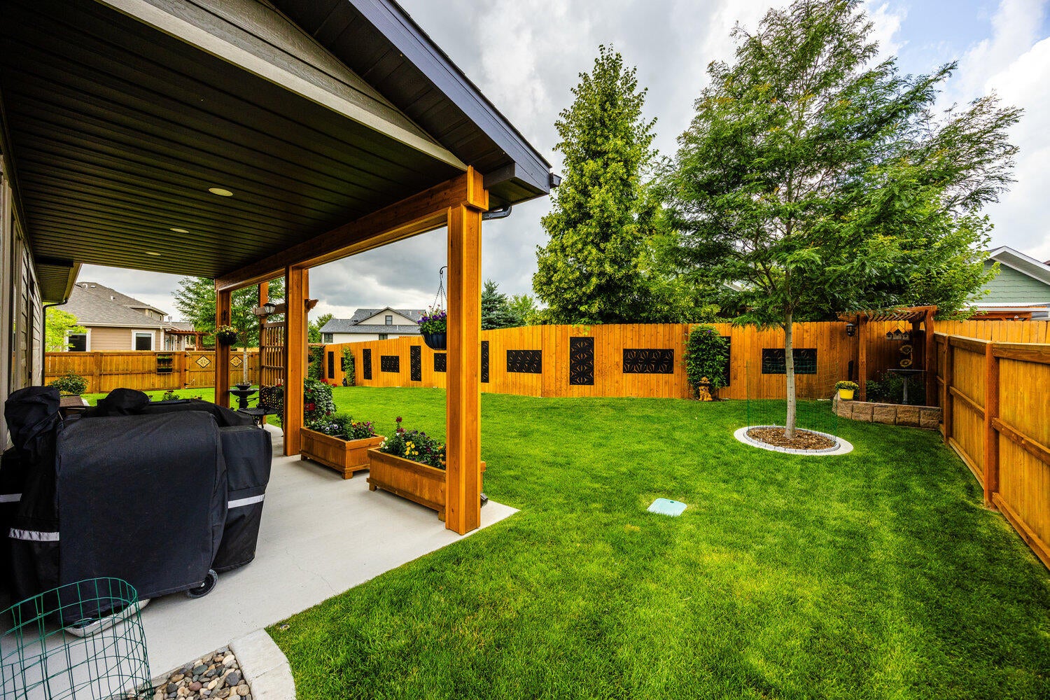 Sheridan, Wyoming, 82801, United States, 4 Bedrooms Bedrooms, ,2 BathroomsBathrooms,Residential,For Sale,1980620