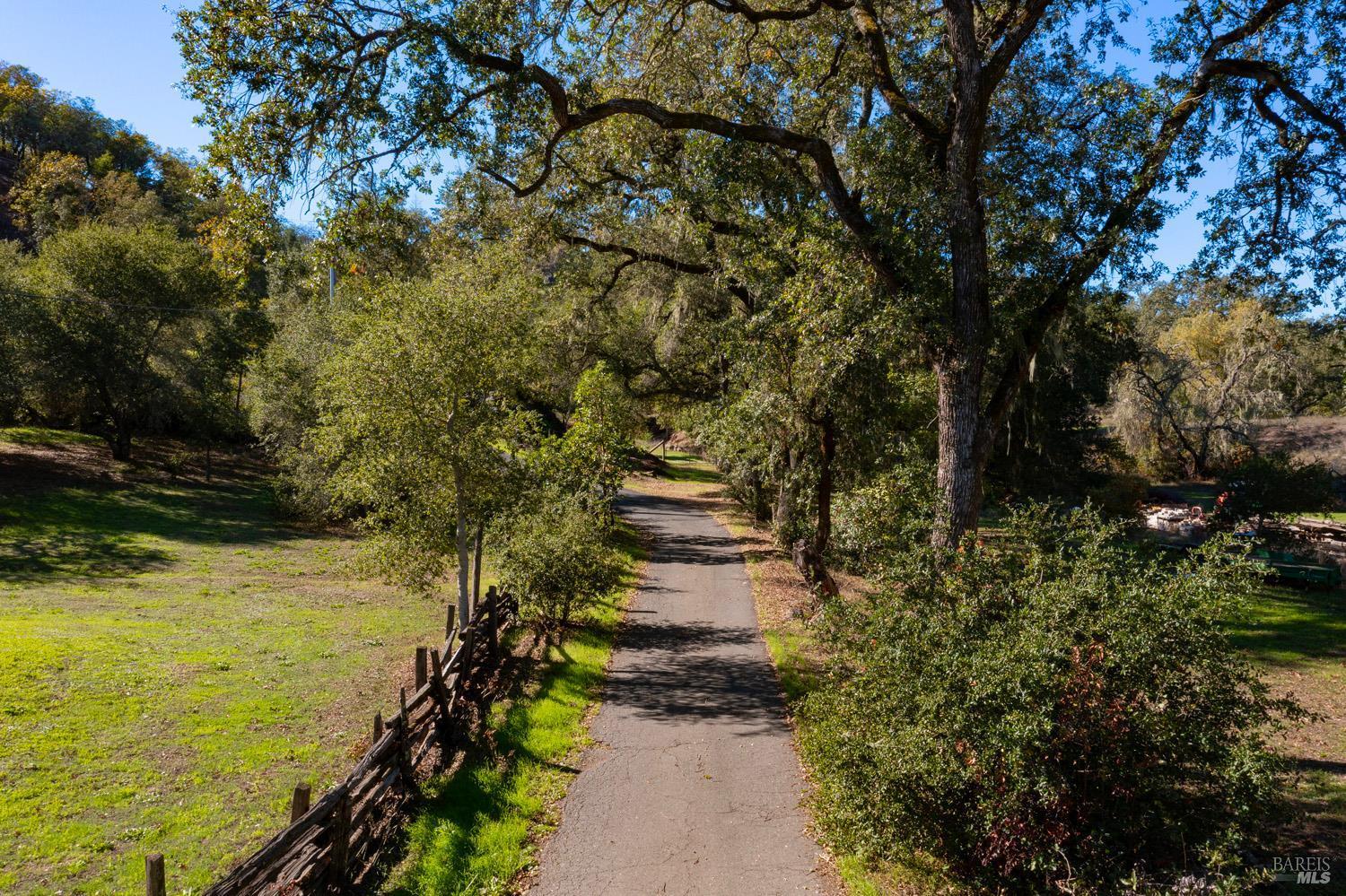 Soda Rock Ln, Healdsburg, CA 95448 #1