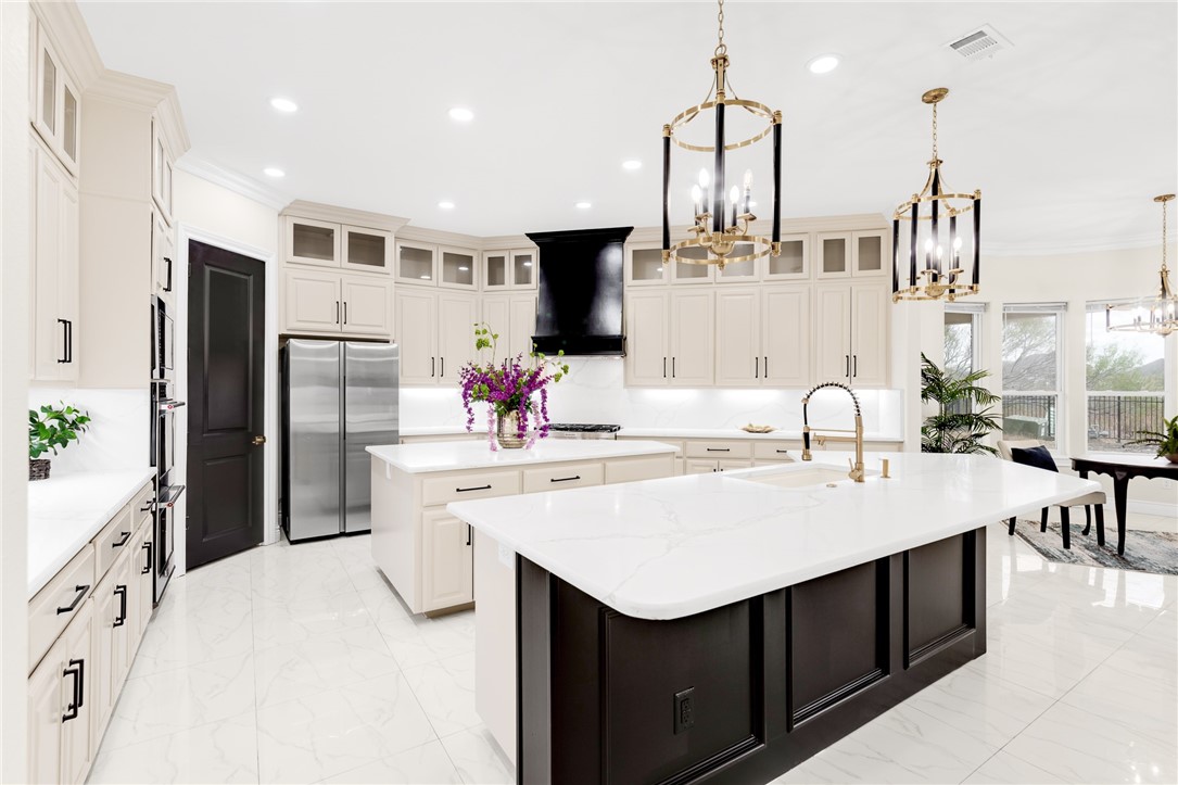 Corpus Christi, Texas, 78414, United States, 5 Bedrooms Bedrooms, ,5 BathroomsBathrooms,Residential,For Sale,1934691
