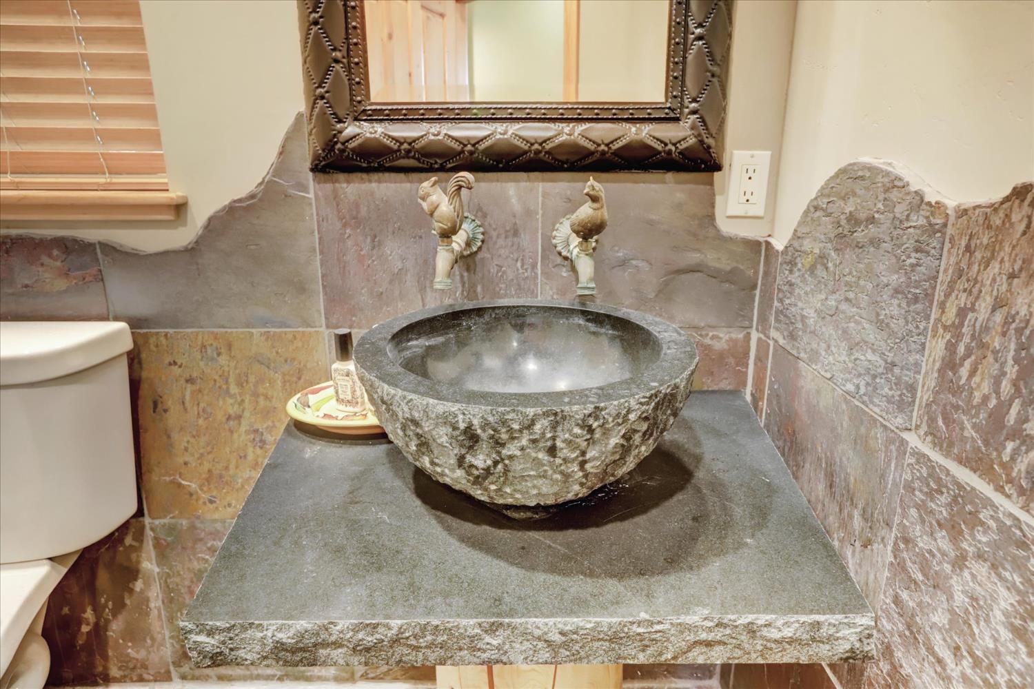 Grass Valley, California, 95949, United States, 3 Bedrooms Bedrooms, ,3 BathroomsBathrooms,Residential,For Sale,1992589