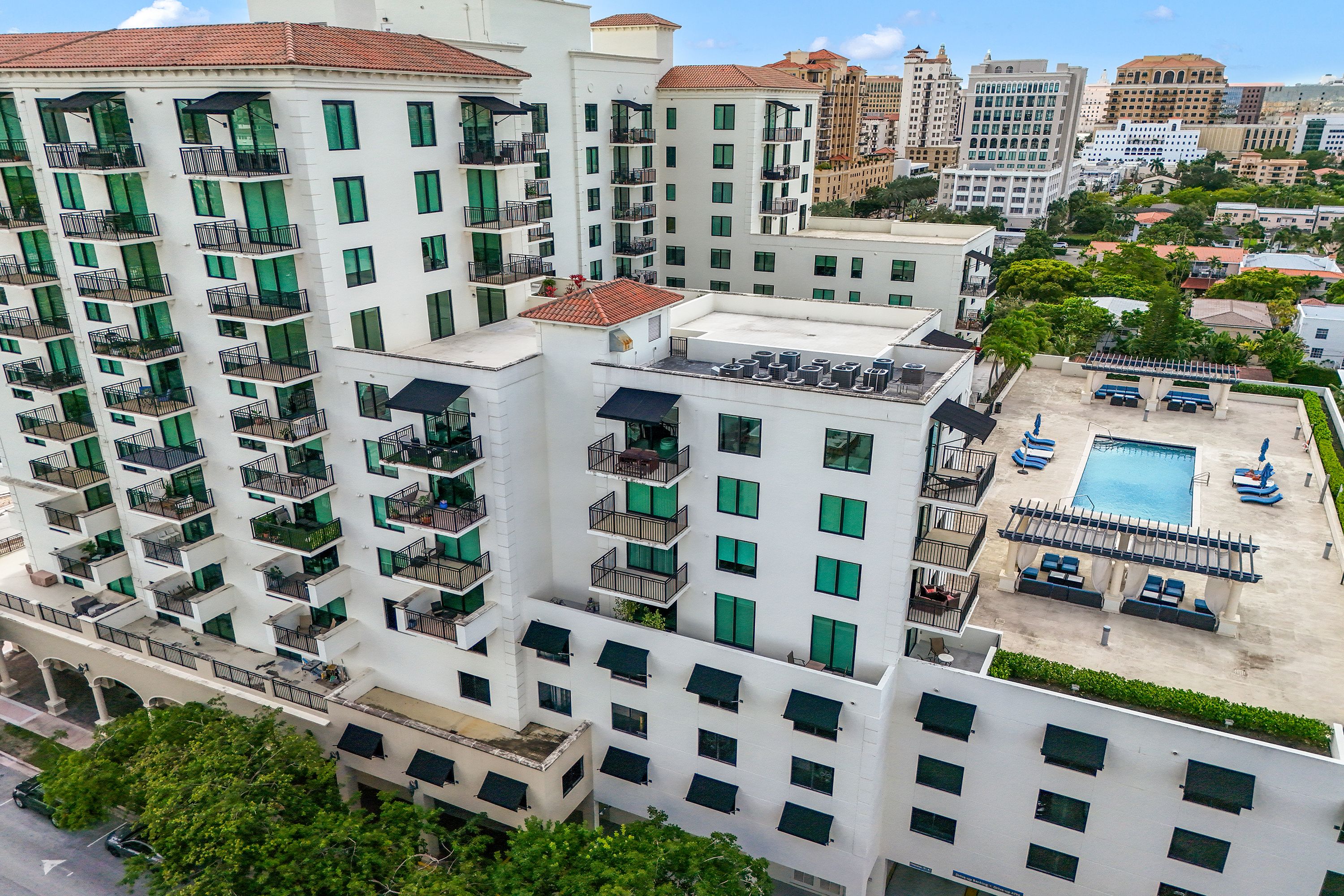  1300 Ponce De Leon Blvd, Coral Gables, FL, 33134 - 物件實景