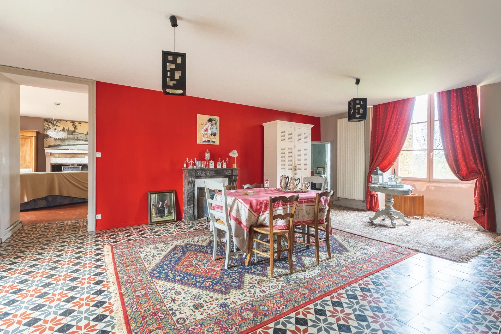 Le Mans, Pays de la Loire, 72000, FR, 7 Bedrooms Bedrooms, ,2 BathroomsBathrooms,Residential,For Sale,1883216
