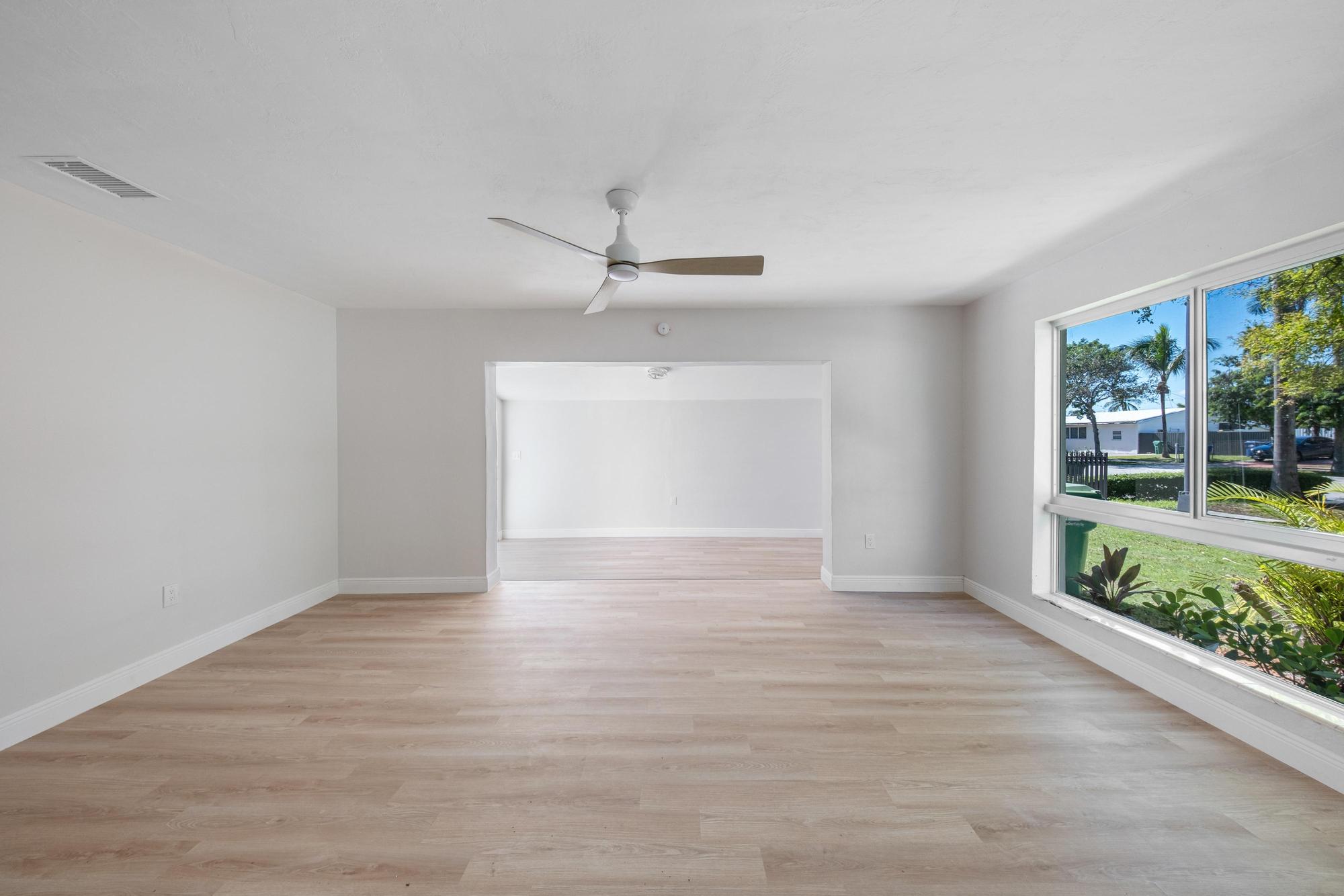 Cutler Bay, Florida, 33189, United States, 5 Bedrooms Bedrooms, ,2 BathroomsBathrooms,Residential,For Sale,1987060