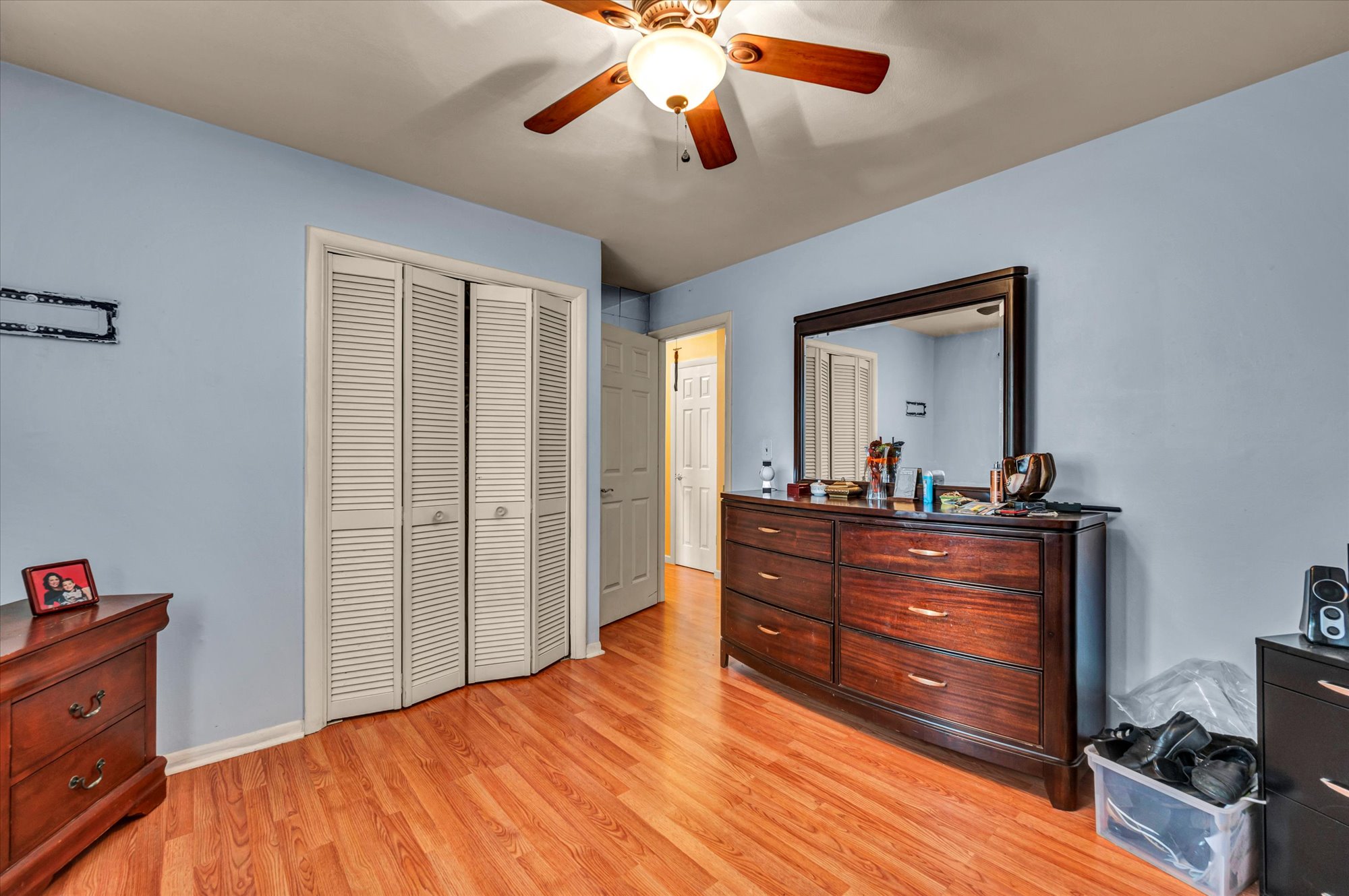 West Haven, Connecticut, 06516, United States, 4 Bedrooms Bedrooms, ,2 BathroomsBathrooms,Residential,For Sale,1981811