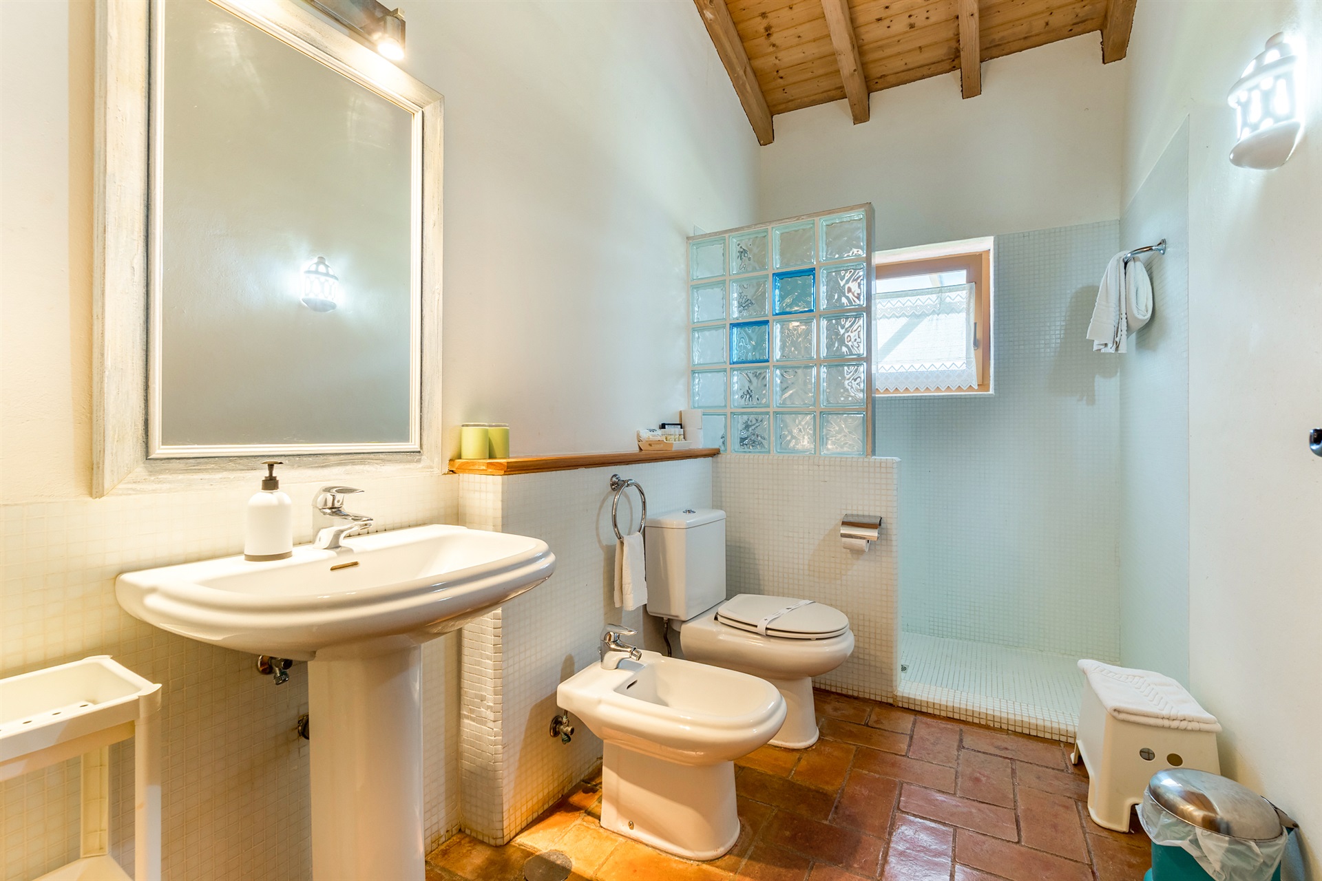  Country Estate, 12 bedrooms, for Sale - 物件實景