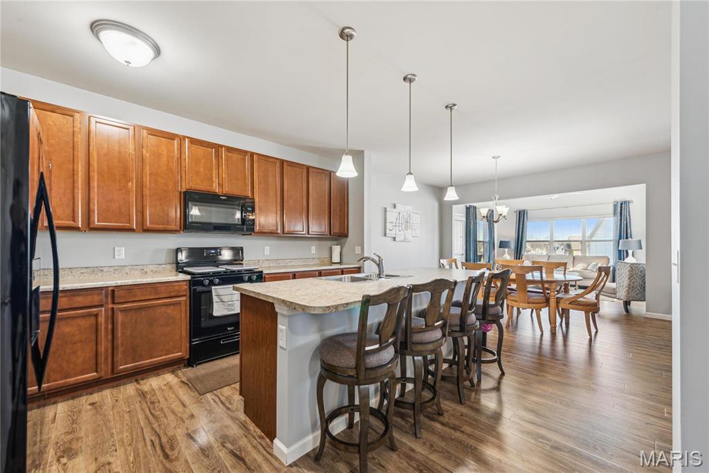 Wentzville, Missouri, 63385, United States, 4 Bedrooms Bedrooms, ,4 BathroomsBathrooms,Residential,For Sale,1722454