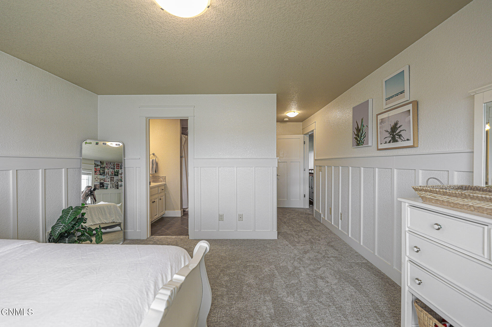 Bismarck, North Dakota, 58503, United States, 6 Bedrooms Bedrooms, ,5 BathroomsBathrooms,Residential,For Sale,1810584