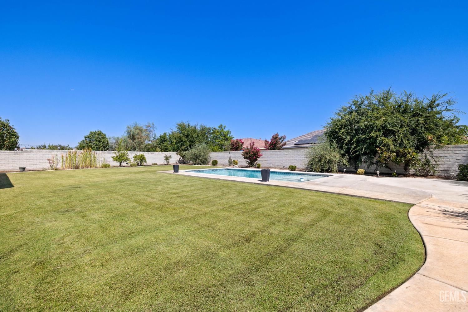 Bakersfield, California, 93311, United States, 4 Bedrooms Bedrooms, ,3 BathroomsBathrooms,Residential,For Sale,1926375