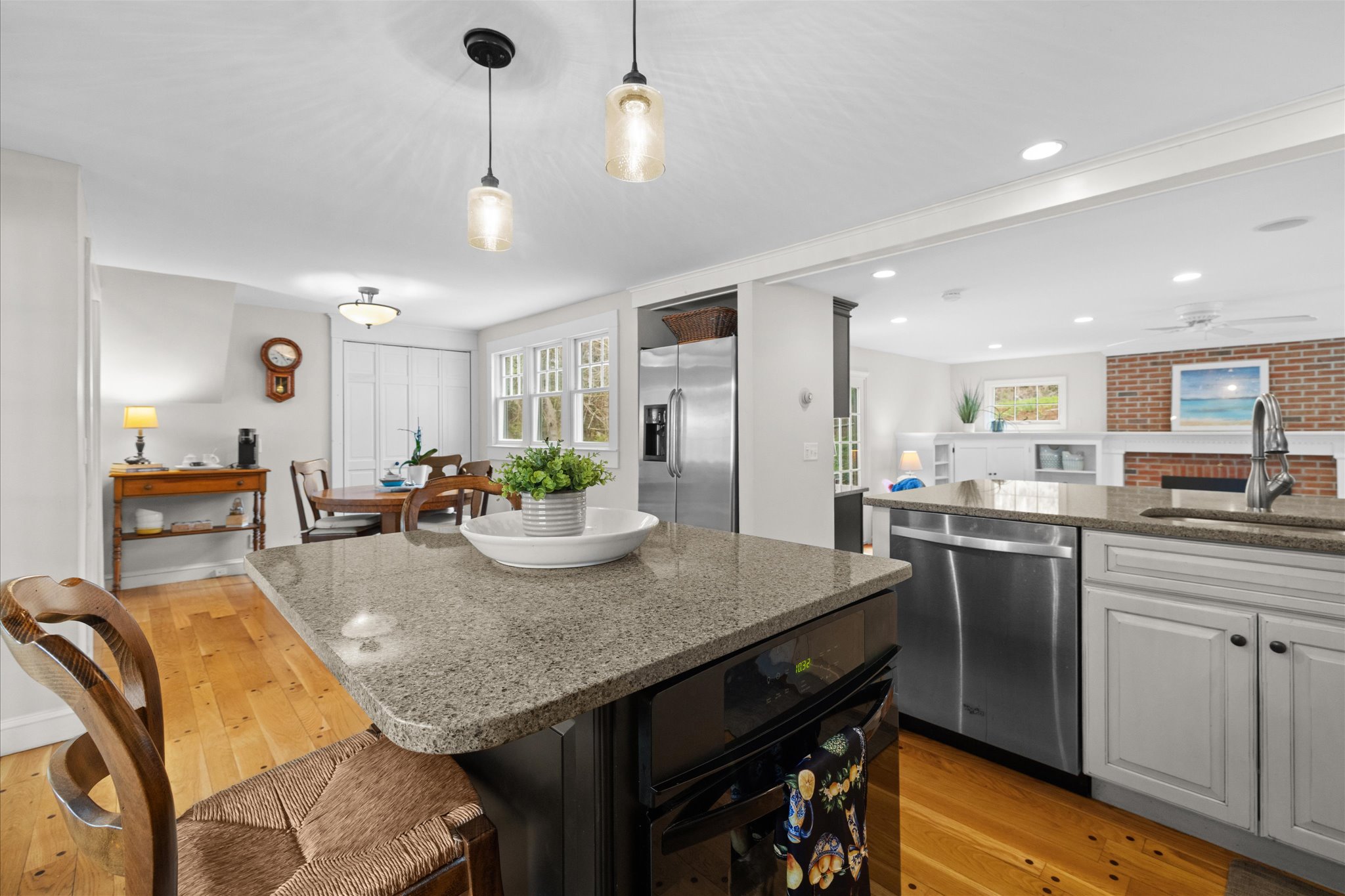 23 Mayflower Ln, Duxbury - 物件實景