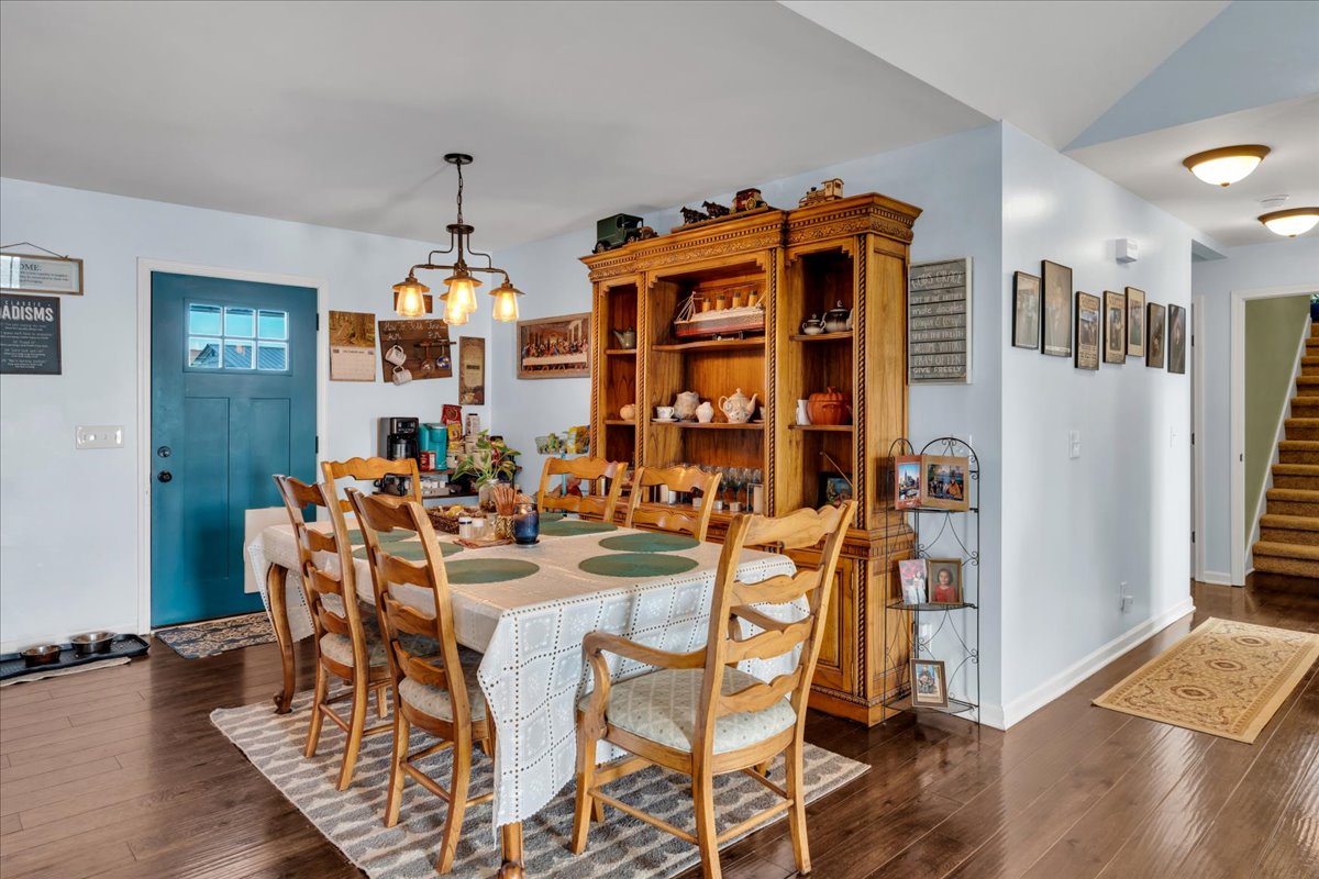 Manchester, Tennessee, 37355, United States, 3 Bedrooms Bedrooms, ,2 BathroomsBathrooms,Residential,For Sale,2007500