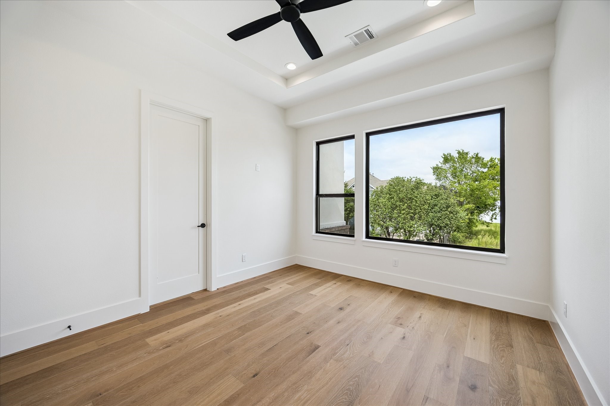  335 Harvard Street - 物件實景