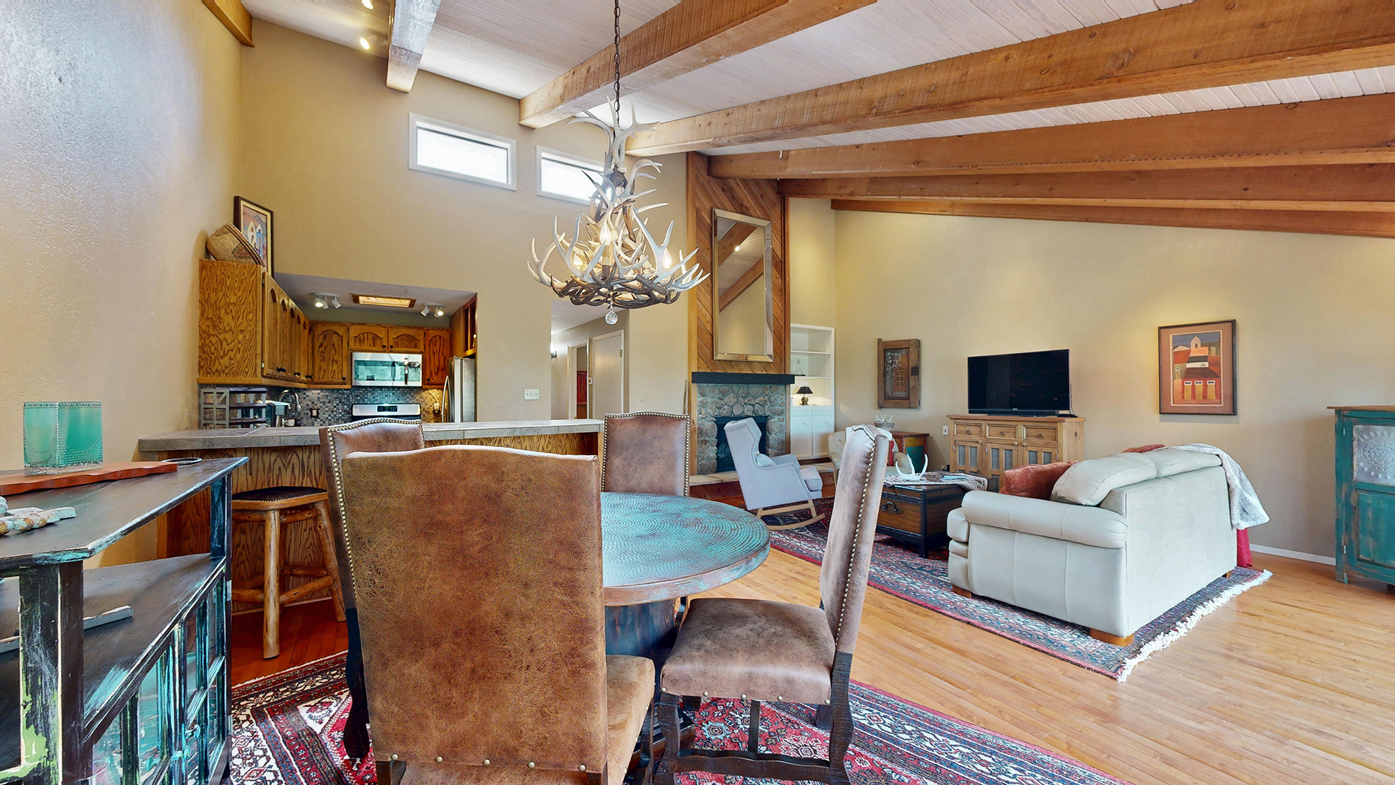 Alto, New Mexico, 88312, United States, 2 Bedrooms Bedrooms, ,2 BathroomsBathrooms,Residential,For Sale,1951526