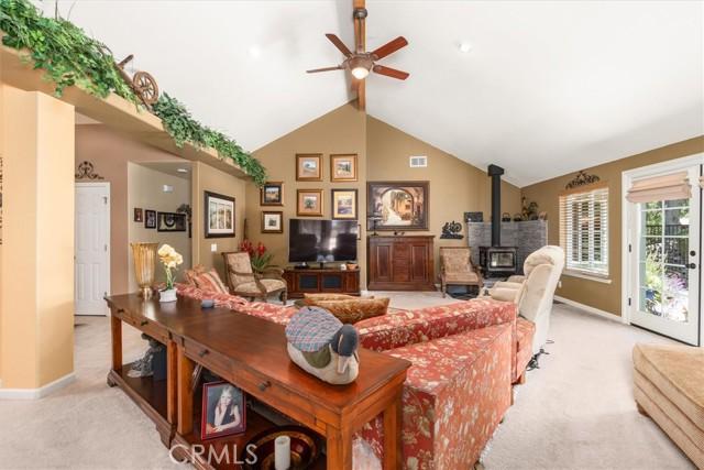 Coarsegold, California, 93614, United States, 4 Bedrooms Bedrooms, ,3 BathroomsBathrooms,Residential,For Sale,1841790