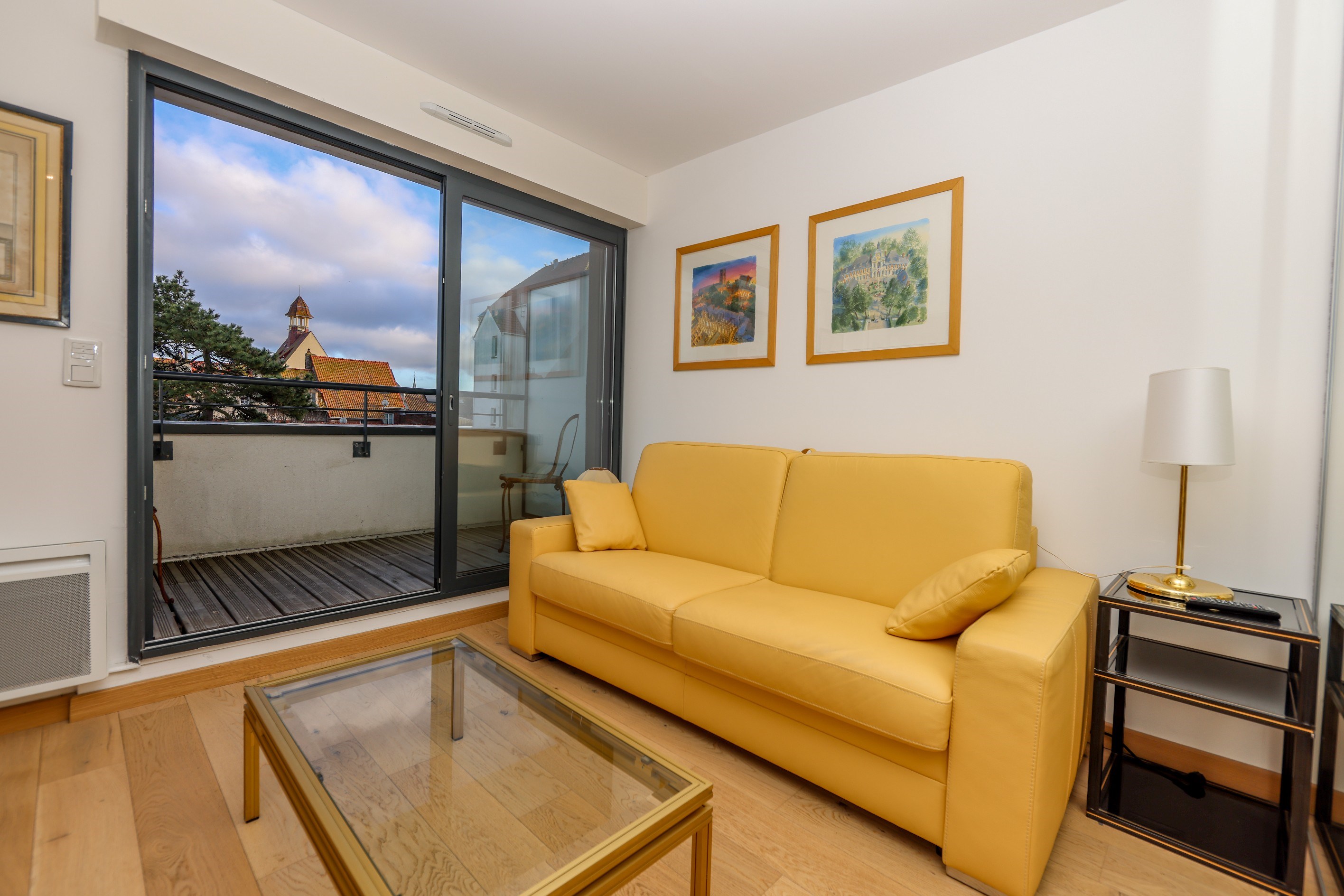  High-end apartment ideally located - 物件實景