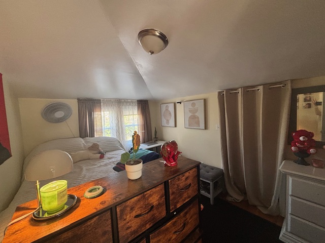 West Haven, Connecticut, 06516, United States, 5 Bedrooms Bedrooms, ,4 BathroomsBathrooms,Residential,For Sale,2048244