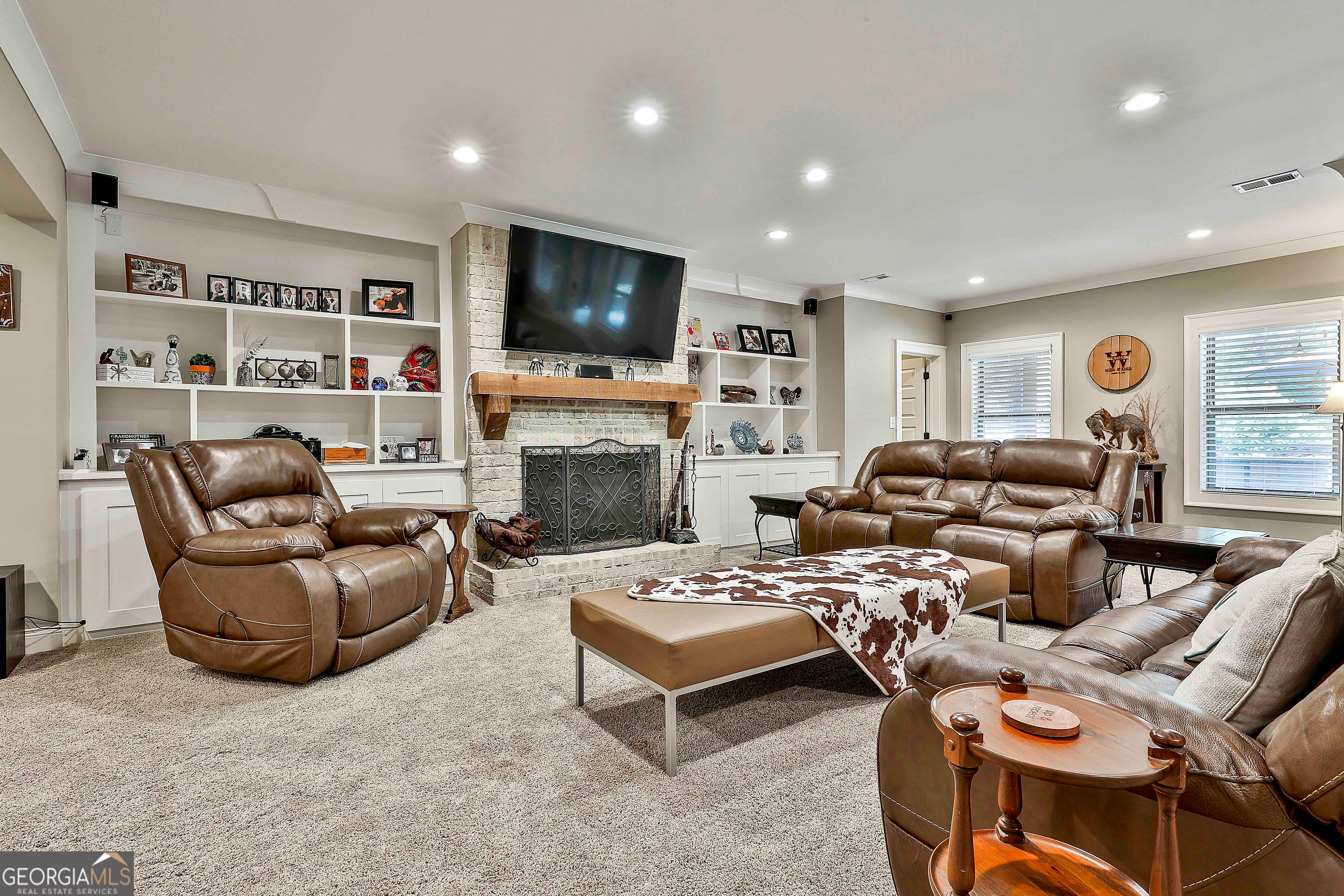 Dallas, Georgia, 30157, United States, 6 Bedrooms Bedrooms, ,6 BathroomsBathrooms,Residential,For Sale,1885039