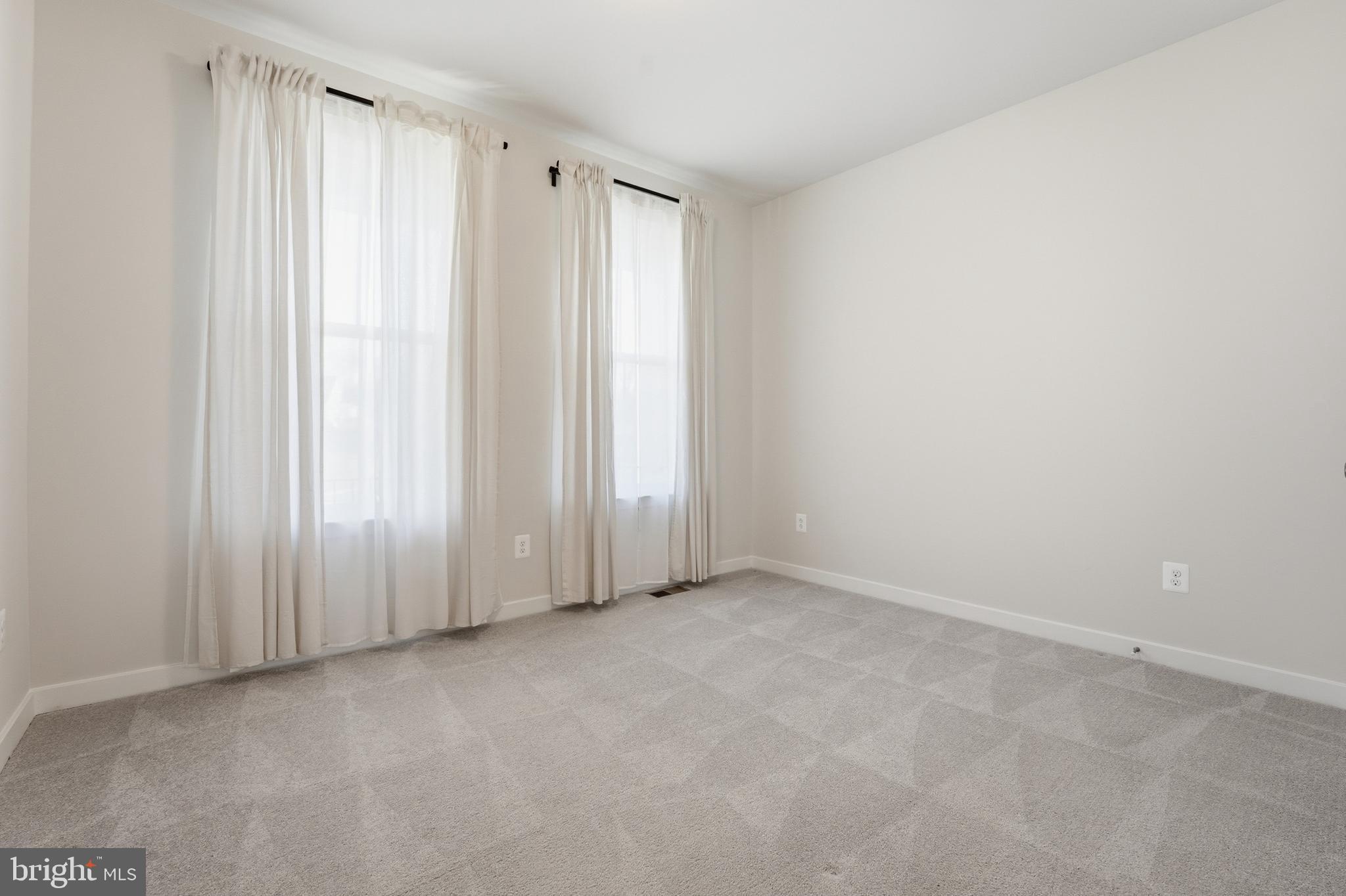 Jeffersonton, Virginia, 22724, United States, 4 Bedrooms Bedrooms, ,3 BathroomsBathrooms,Residential,For Sale,2005610