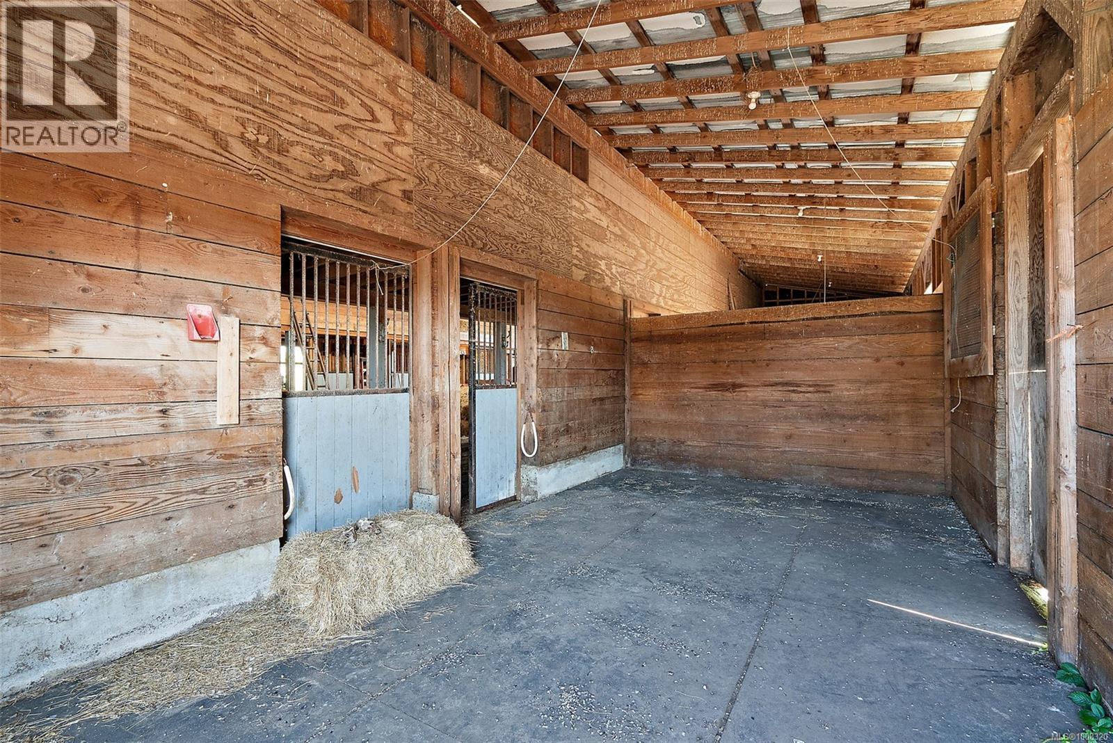 NORTH SAANICH, British Columbia, V8L 5L6, CA, 5 Bedrooms Bedrooms, ,5 BathroomsBathrooms,Residential,For Sale,1903905