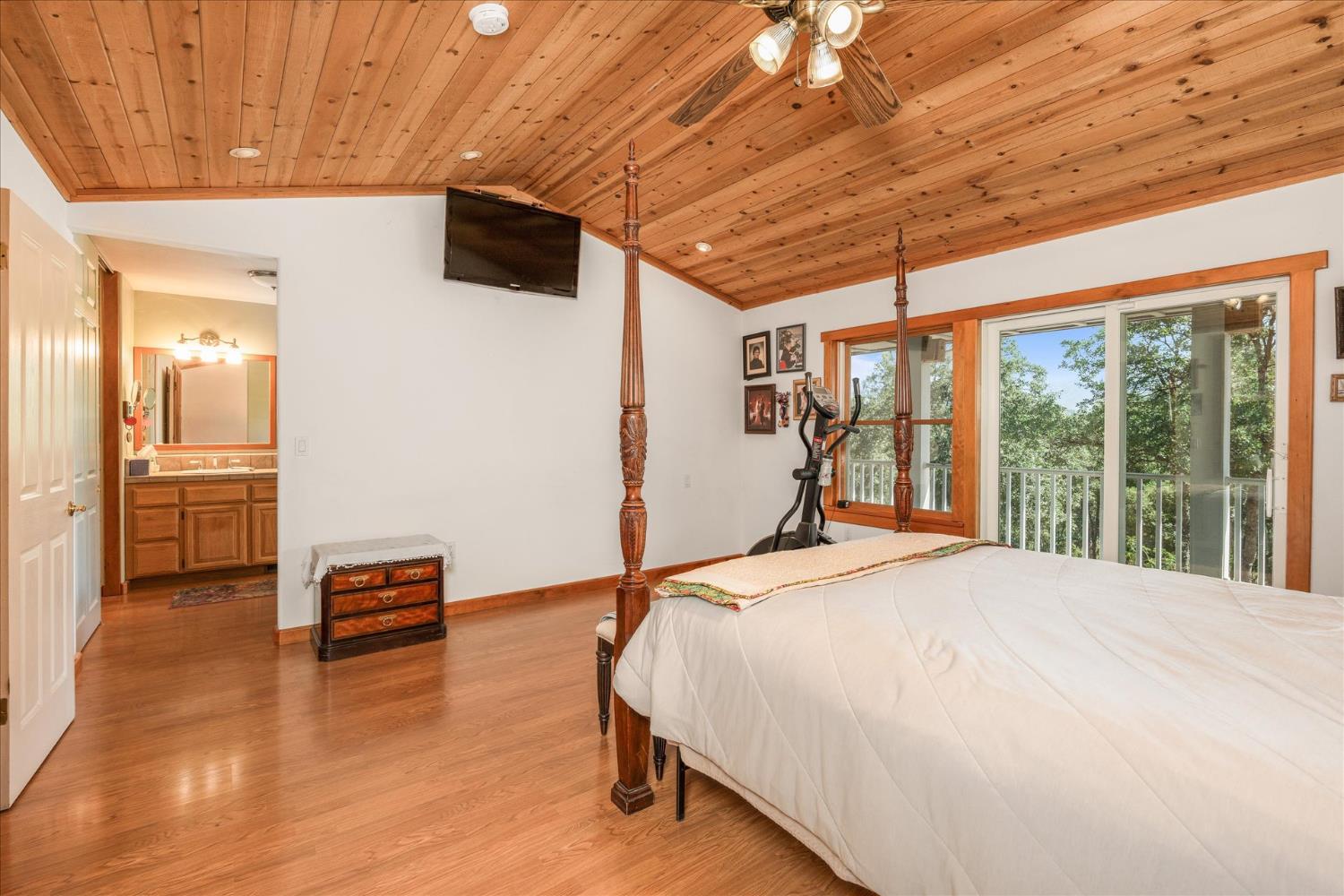 North Fork, California, 93643, United States, 4 Bedrooms Bedrooms, ,3 BathroomsBathrooms,Residential,For Sale,1974924