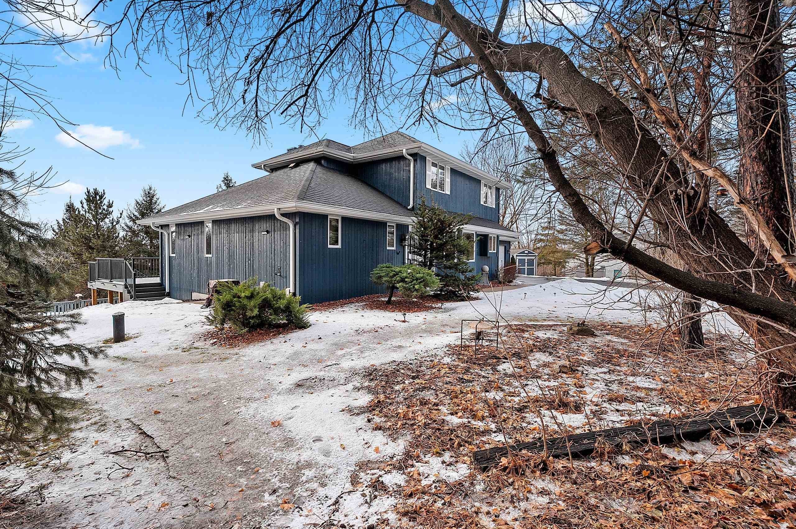 GREEN BAY, Wisconsin, 54313-8600, United States, 3 Bedrooms Bedrooms, ,4 BathroomsBathrooms,Residential,For Sale,2009732