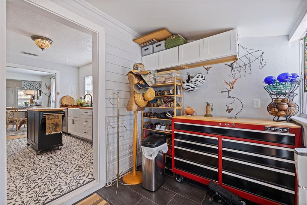 St Petersburg, Florida, 33713, United States, 2 Bedrooms Bedrooms, ,2 BathroomsBathrooms,Residential,For Sale,1768488