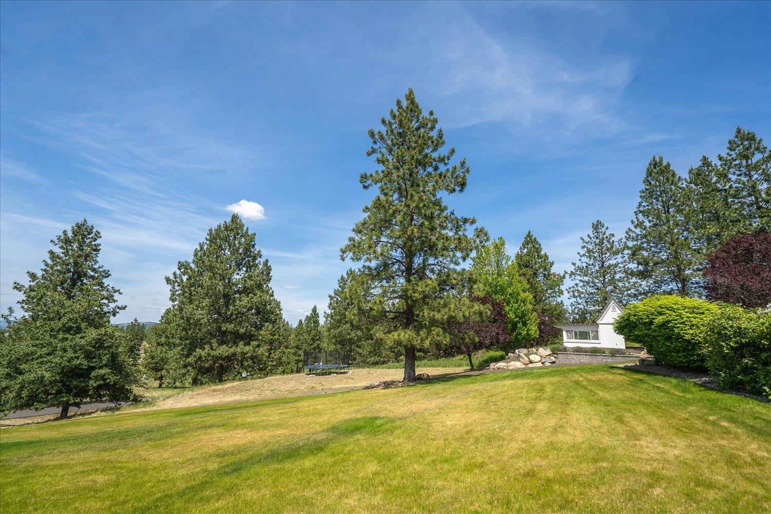Spokane, Washington, 99212, United States, 4 Bedrooms Bedrooms, ,6 BathroomsBathrooms,Residential,For Sale,1978183
