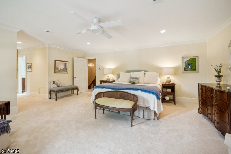 Bernards Twp., New Jersey, 07920, United States, 3 Bedrooms Bedrooms, ,4 BathroomsBathrooms,Residential,For Sale,1875142