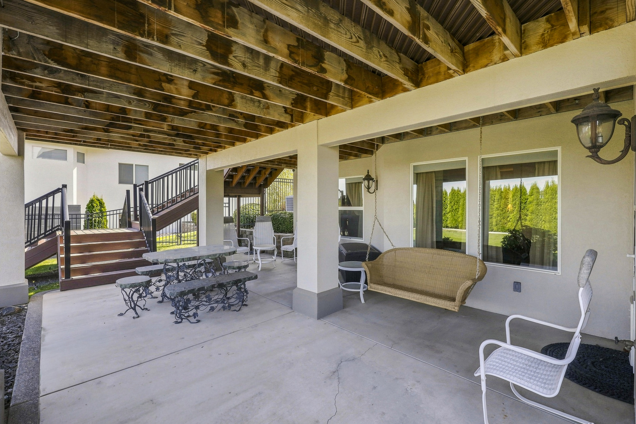  Welcome to 292 Meadow Hills Dr - 物件實景