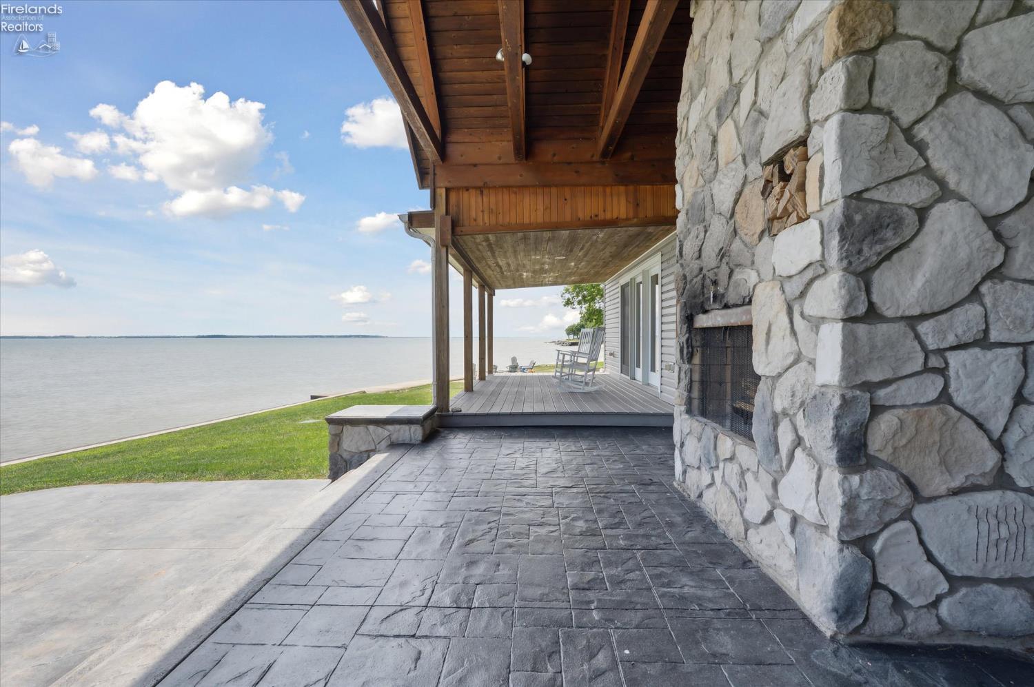 Put-In-Bay, Ohio, 43456, United States, 5 Bedrooms Bedrooms, ,3 BathroomsBathrooms,Residential,For Sale,1979918