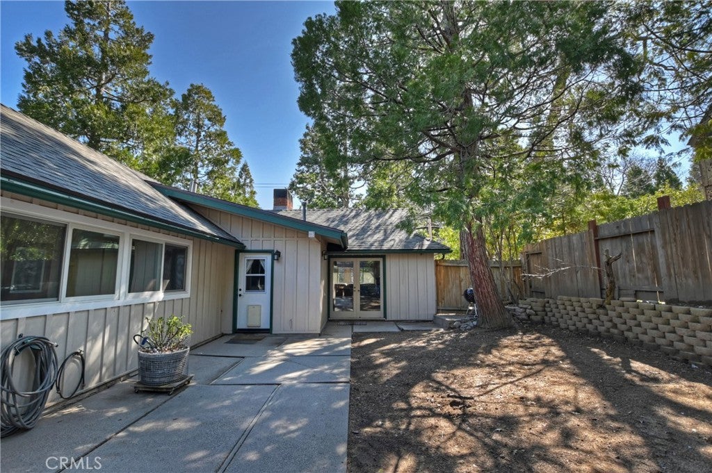 Lake Arrowhead, California, 92352, United States, 4 Bedrooms Bedrooms, ,3 BathroomsBathrooms,Residential,For Sale,1975175