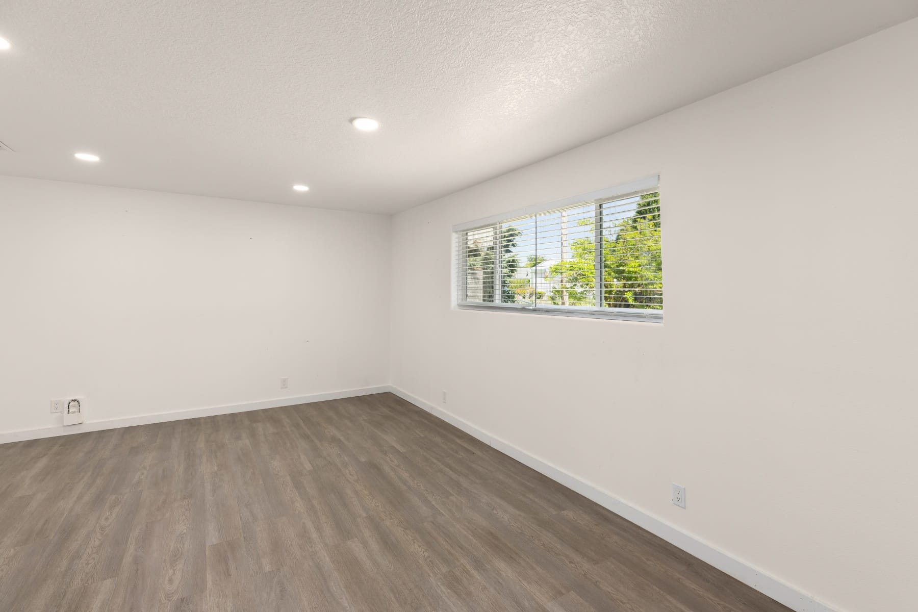  4815 SW 202ND AVE Beaverton, OR 97078 - 物件實景