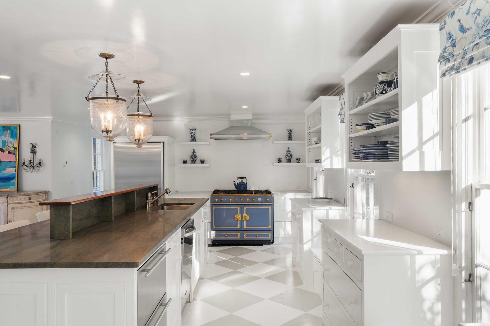 Yemassee, South Carolina, 29945, United States, 6 Bedrooms Bedrooms, ,7 BathroomsBathrooms,Residential,For Sale,1989284