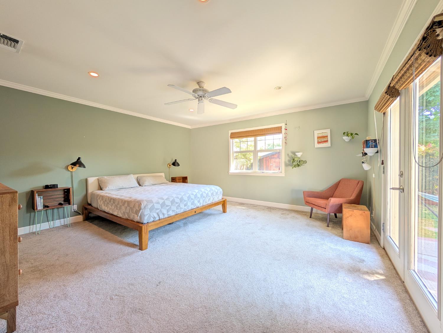 Sacramento, California, 95819, United States, 3 Bedrooms Bedrooms, ,2 BathroomsBathrooms,Residential,For Sale,1949743