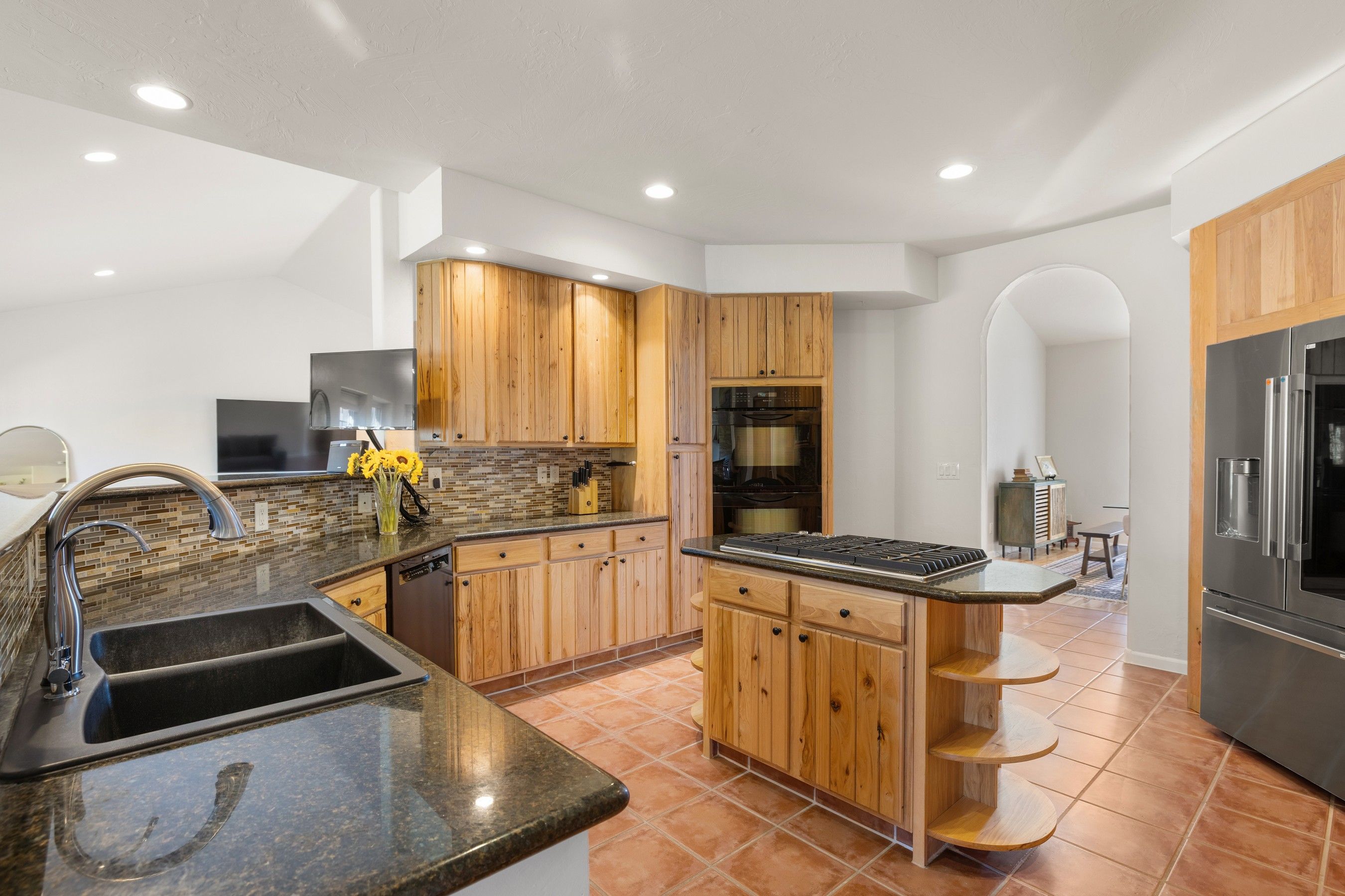  Move-In Ready Mountain Living - 物件實景
