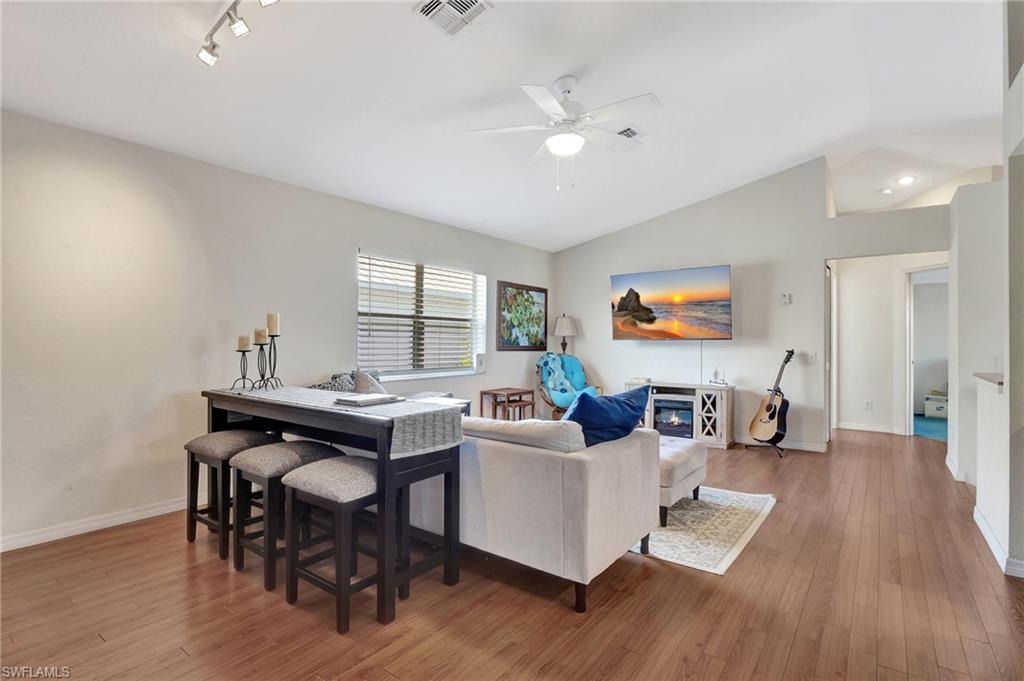 Naples, Florida, 34110, United States, 3 Bedrooms Bedrooms, ,2 BathroomsBathrooms,Residential,For Sale,1958248
