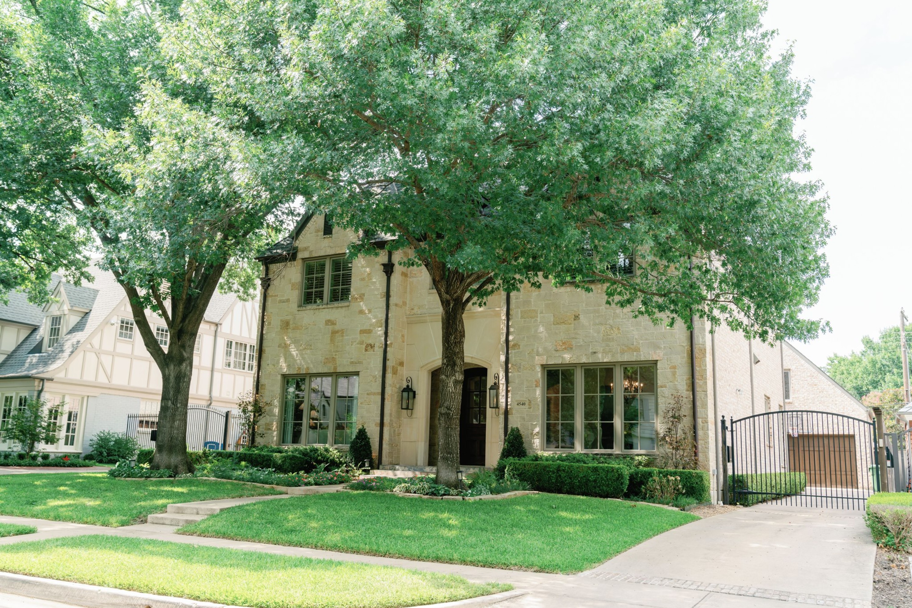  French Elegance in the heart of Highland Park zoned to Bradfield - 物件實景