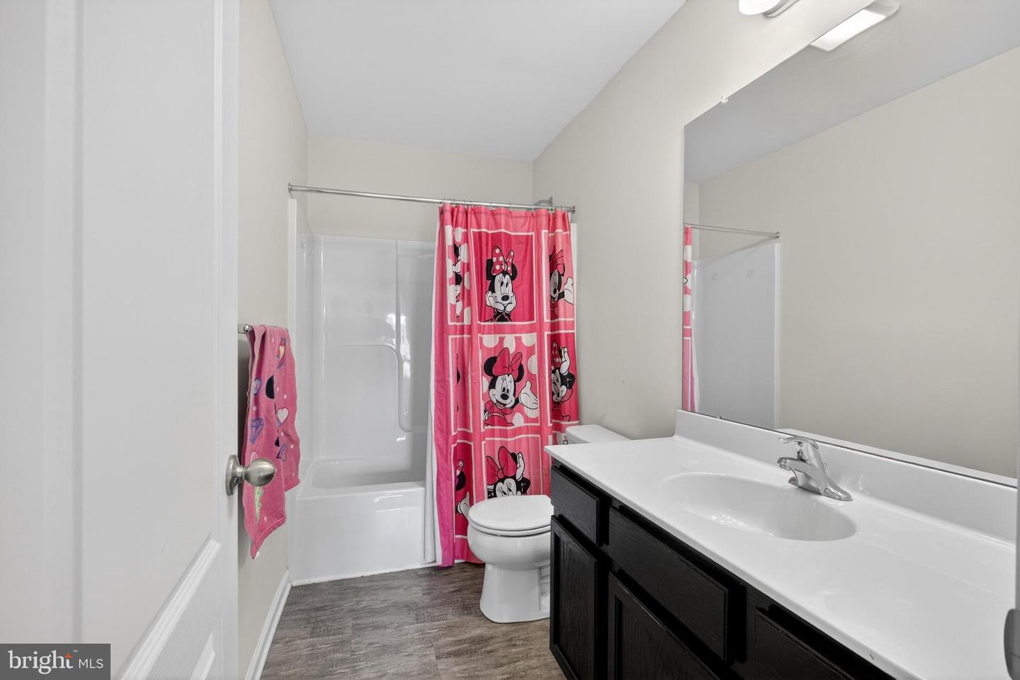 TOWNSEND, Delaware, 19734, United States, 4 Bedrooms Bedrooms, ,3 BathroomsBathrooms,Residential,For Sale,2039981