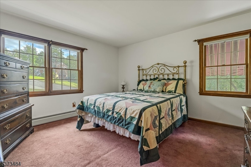 West Milford Twp., New Jersey, 07480-1601, United States, 4 Bedrooms Bedrooms, ,3 BathroomsBathrooms,Residential,For Sale,1928755