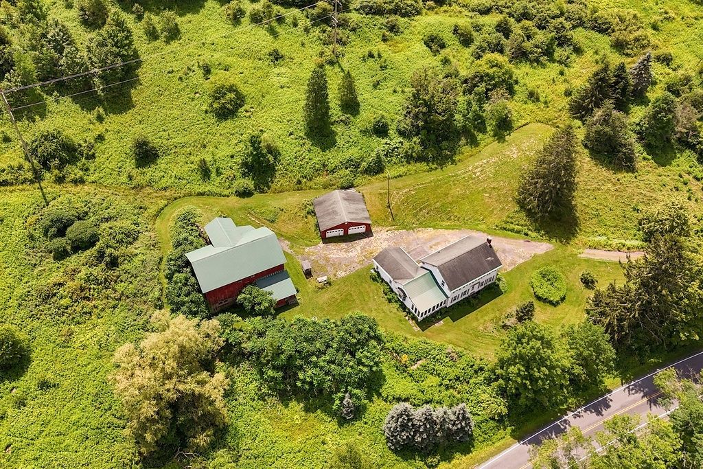 Delhi, New York, 13753, United States, 4 Bedrooms Bedrooms, ,2 BathroomsBathrooms,Residential,For Sale,1906001