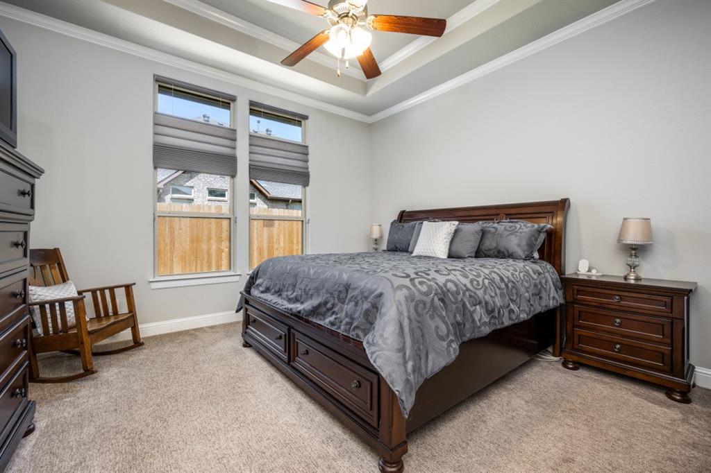 Roanoke, Texas, 76262, United States, 4 Bedrooms Bedrooms, ,3 BathroomsBathrooms,Residential,For Sale,1983211