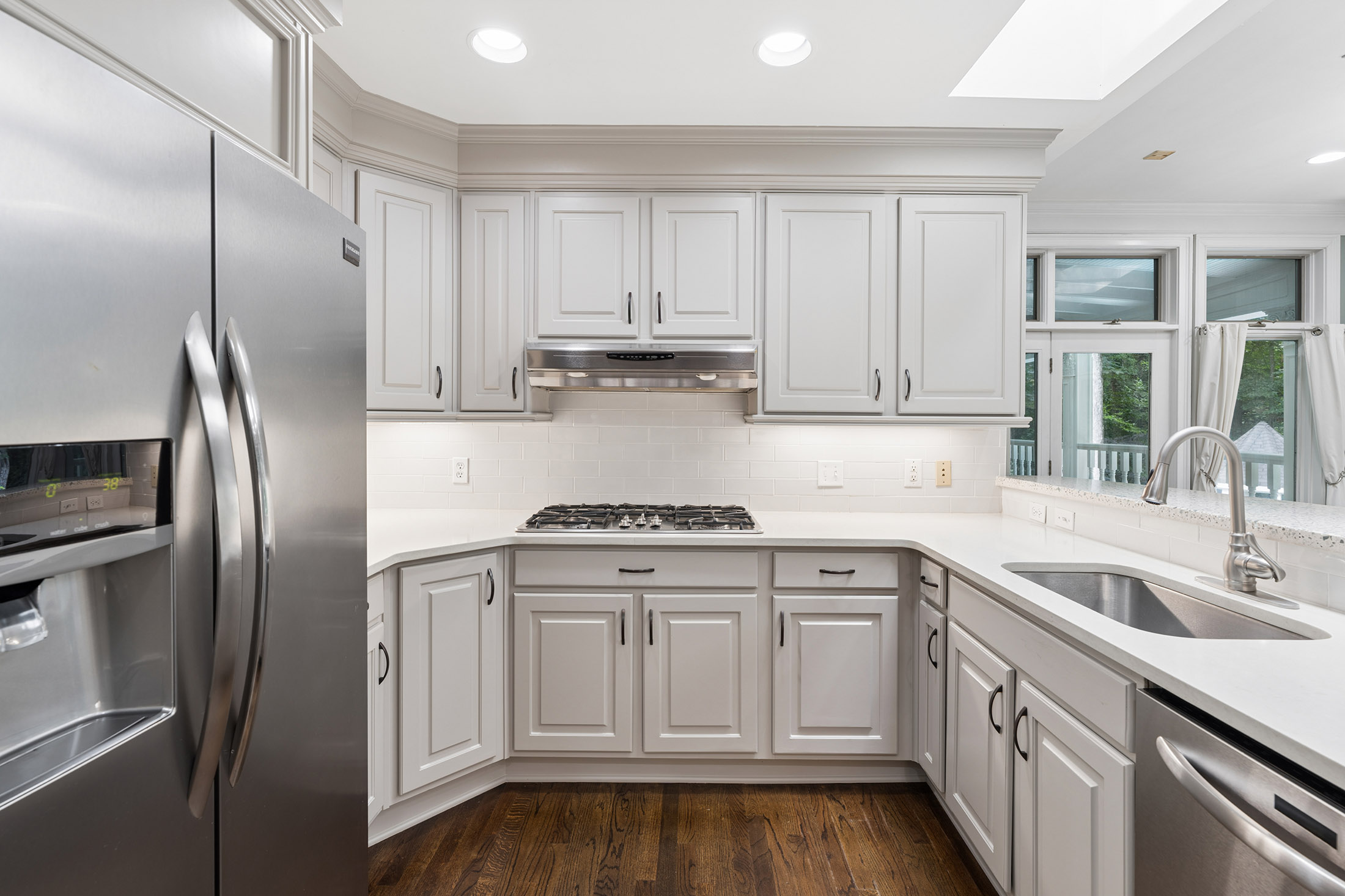  Beautiful Sandy Springs Home Offers Exceptional Space and Flexible Living - 物件實景