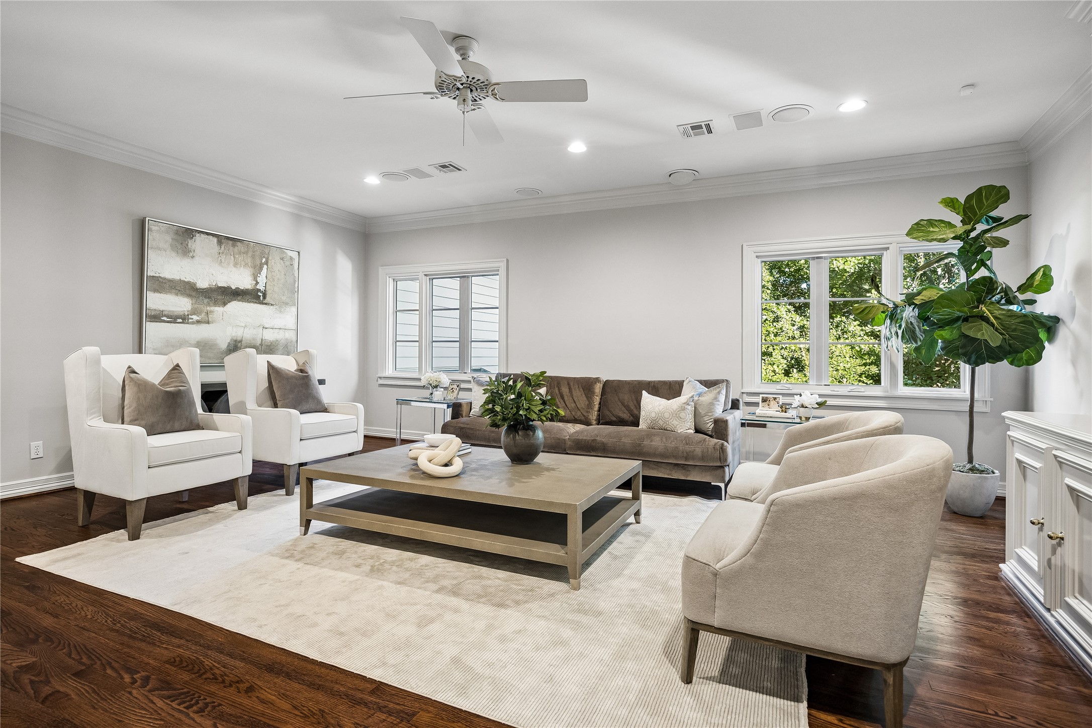  2249 Pelham Drive - 物件實景