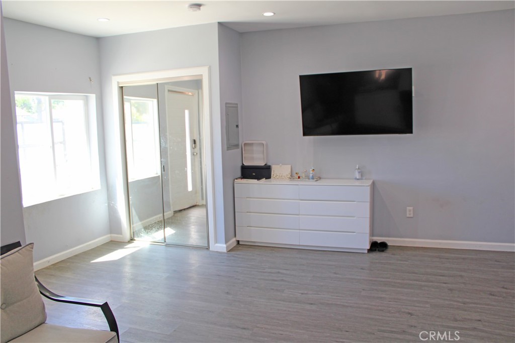 North Hills, California, 91343, United States, 4 Bedrooms Bedrooms, ,3 BathroomsBathrooms,Residential,For Sale,1990989