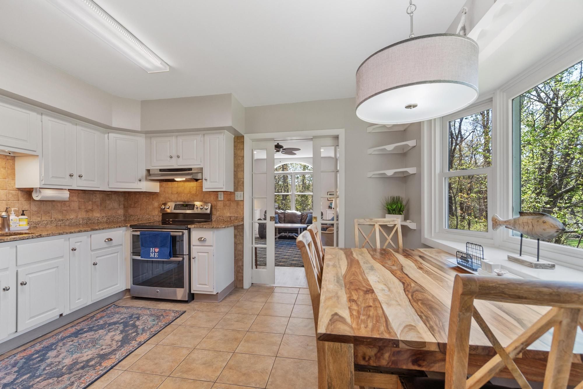  22 Nelson Ave, Georgetown, MA, 01833 - 物件實景
