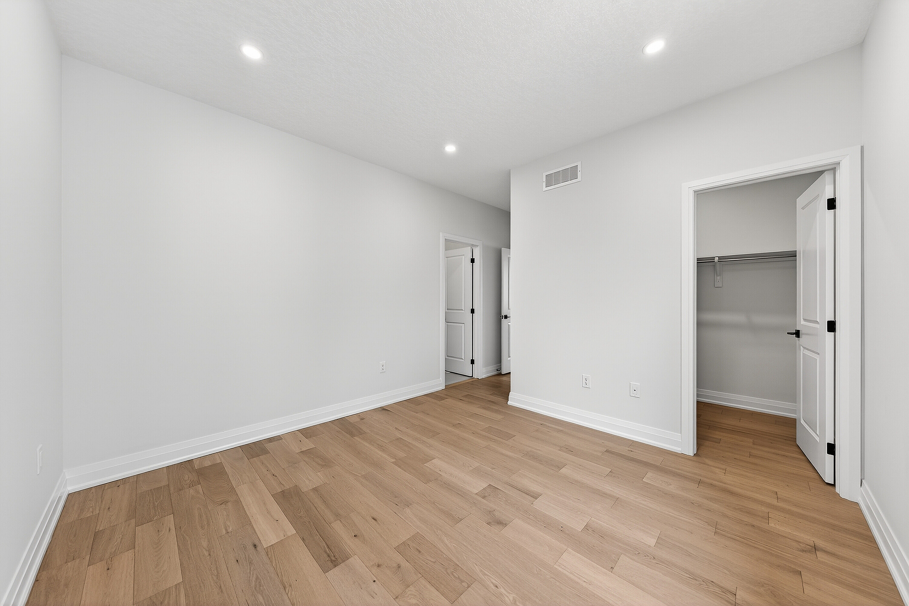  Newly Built Family Home - 物件實景