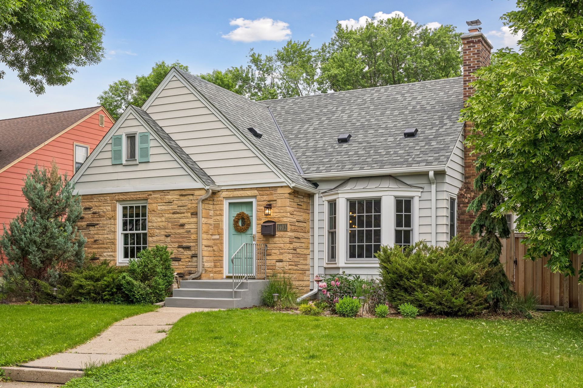  Thoughtfully Updated Falcon Heights Home Near Como Park - 物件實景